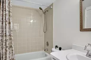 16465 NE 22nd Ave, North Miami Beach, FL 33160 - Photo 26