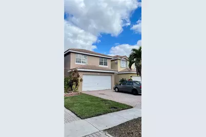 9259 NW 54th St, Sunrise, FL 33351 - Photo 1