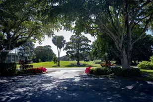 4017 N Cypress Dr, Pompano Beach, FL 33069 - Photo 6