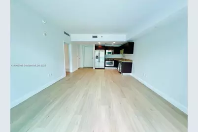 950 S Brickell Bay #1109, Miami, FL 33131 - Photo 4