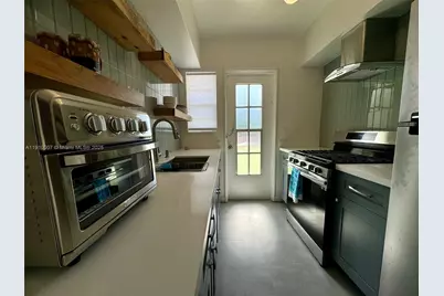 8620 Byron Ave #8620-7, Miami Beach, FL 33141 - Photo 8