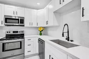 1143 NW 18th St, Fort Lauderdale, FL 33311 - Photo 10