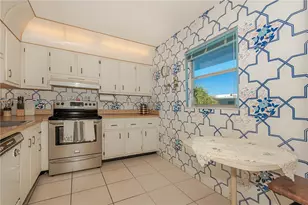 2800 Somerset Dr, Lauderdale Lakes, FL 33311 - Photo 2