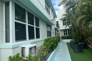 319 W 28th St, Miami Beach, FL 33140 - Photo 6