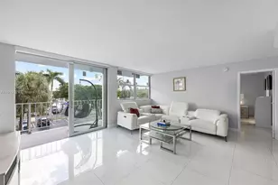 16546 NE 26th Ave, North Miami Beach, FL 33160 - Photo 6