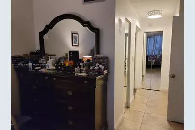 1400 Saint Charles Pl #215, Pembroke Pines, FL 33026 - Photo 4