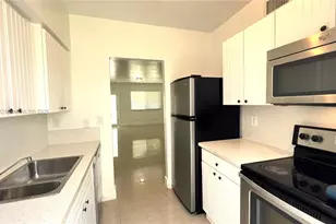 8235 Crespi Blvd, Miami Beach, FL 33141 - Photo 6