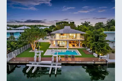 165 Ocean Dr, Tavernier, FL 33070 - Photo 2