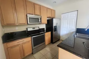 14722 SW 12th St, Pembroke Pines, FL 33027 - Photo 10