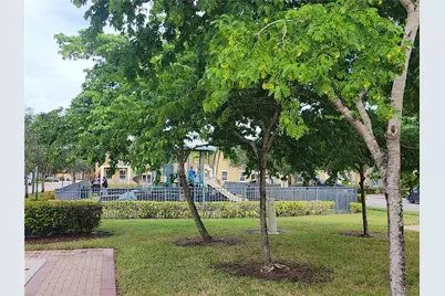 14722 SW 12th St #14722, Pembroke Pines, FL 33027 - Photo 40