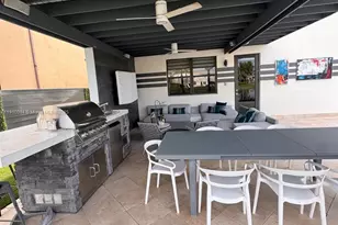 8850 NW 98th Ct, Doral, FL 33178 - Photo 26