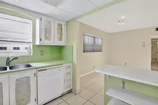 5300 Washington St, Hollywood, FL 33021 - Photo 10