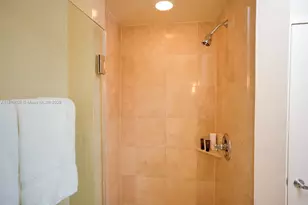 18001 Collins Ave, Sunny Isles Beach, FL 33160 - Photo 24