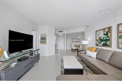 3640 Yacht Club Dr #1107, Aventura, FL 33180 - Photo 4