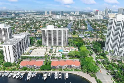 3640 Yacht Club Dr #1107, Aventura, FL 33180 - Photo 42
