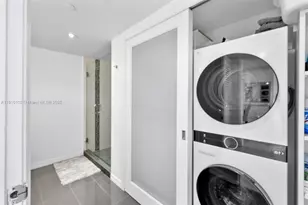 3640 Yacht Club Dr, Aventura, FL 33180 - Photo 28