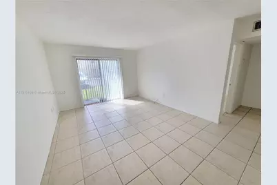 4275 NW South Tamiami Canal Dr #2-103, Miami, FL 33126 - Photo 6