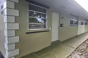 305 N 61st Ave, Hollywood, FL 33024 - Photo 2