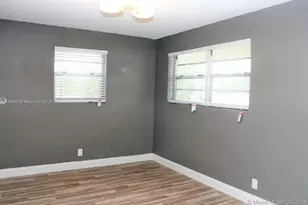 1060 NW 44, Oakland Park, FL 33309 - Photo 6