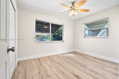 7110 NW 57th Ct, Tamarac, FL 33321 - Photo 6