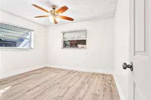 7110 NW 57th Ct, Tamarac, FL 33321 - Photo 2