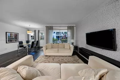 3245 NE 184 St #13101, Aventura, FL 33160 - Photo 6