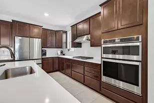 10190 SW Captiva Dr, Port Saint Lucie, FL 34987 - Photo 16