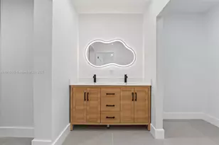 8370 SW 46th St, Miami, FL 33155 - Photo 12