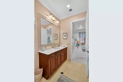 678 Hermitage Cir, Palm Beach Gardens, FL 33410 - Photo 48