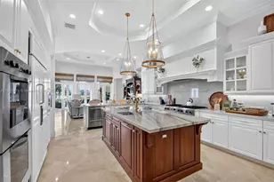 678 Hermitage Cir, Palm Beach Gardens, FL 33410 - Photo 22