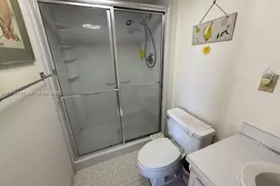 3625 N Country Club Dr, Aventura, FL 33180 - Photo 16