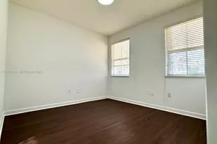 8675 NW 109th Ct, Doral, FL 33178 - Photo 18