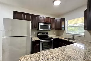 2640 NE 8th Ave, Wilton Manors, FL 33334 - Photo 6