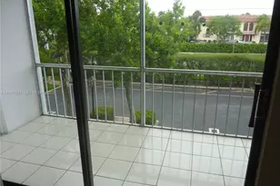 180 Cypress Club Dr, Pompano Beach, FL 33060 - Photo 14