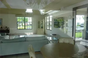 180 Cypress Club Dr, Pompano Beach, FL 33060 - Photo 54