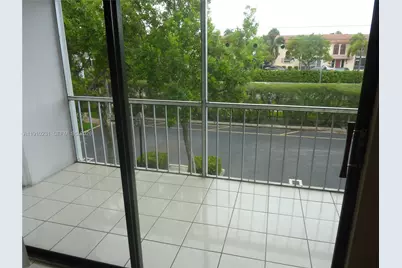 180 Cypress Club Dr #834, Pompano Beach, FL 33060 - Photo 18