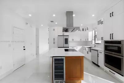 11734 SW 240th Ter, Homestead, FL 33032 - Photo 14