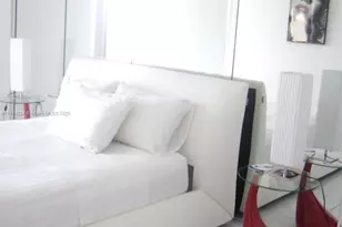 5401 Collins Ave, Miami Beach, FL 33140 - Photo 22
