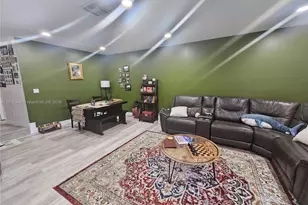 8360 SW 154th Ave, Miami, FL 33193 - Photo 6