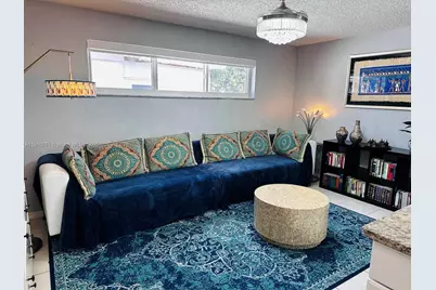 8600 NW 25th Ct, Sunrise, FL 33322 - Photo 10