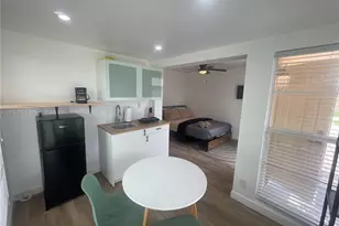 1505 NE 15th Ave, Fort Lauderdale, FL 33304 - Photo 2