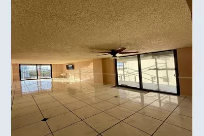 6061 Collins Ave #11A, Miami Beach, FL 33140 - Photo 18