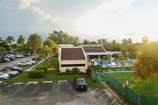 2551 Aragon Blvd, Sunrise, FL 33322 - Photo 16