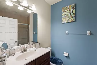 8825 NW 100th Pl #8825, Doral, FL 33178 - Photo 32