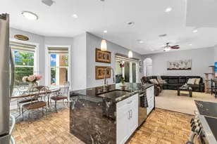 15974 SW 16th St, Pembroke Pines, FL 33027 - Photo 12
