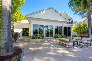 6300 Allison Rd, Miami Beach, FL 33141 - Photo 34