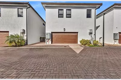 4346 NW 81st Ave, Doral, FL 33166 - Photo 46