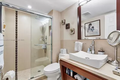 2851 NE 183rd St #1717E, Aventura, FL 33160 - Photo 24