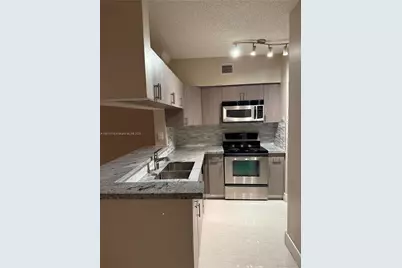 17150 N Bay Rd #2102, Sunny Isles Beach, FL 33160 - Photo 6