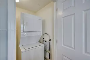 231 Riverside Dr, Daytona, FL 32117 - Photo 36